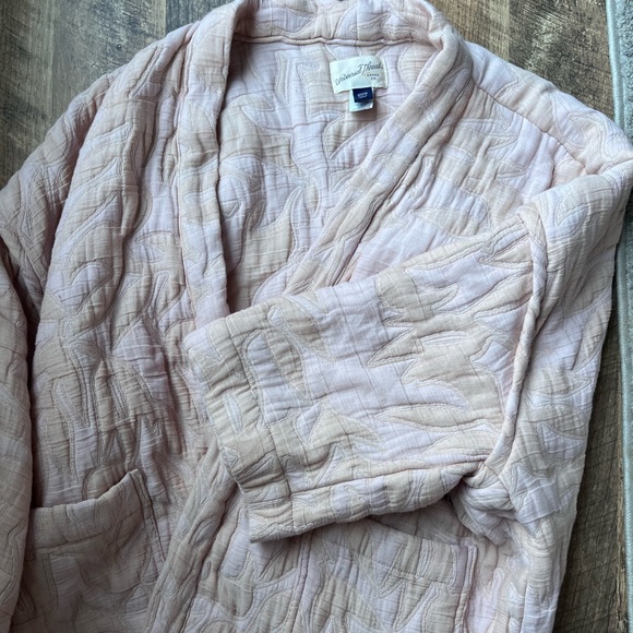 Universal Thread | Sweaters | Target Quilted Sweater | Poshmark